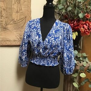 Zara Blue and White Patterned Blouse
